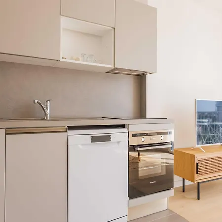 Charming With Balcony - - Mobility Lease Apartamento Clichy